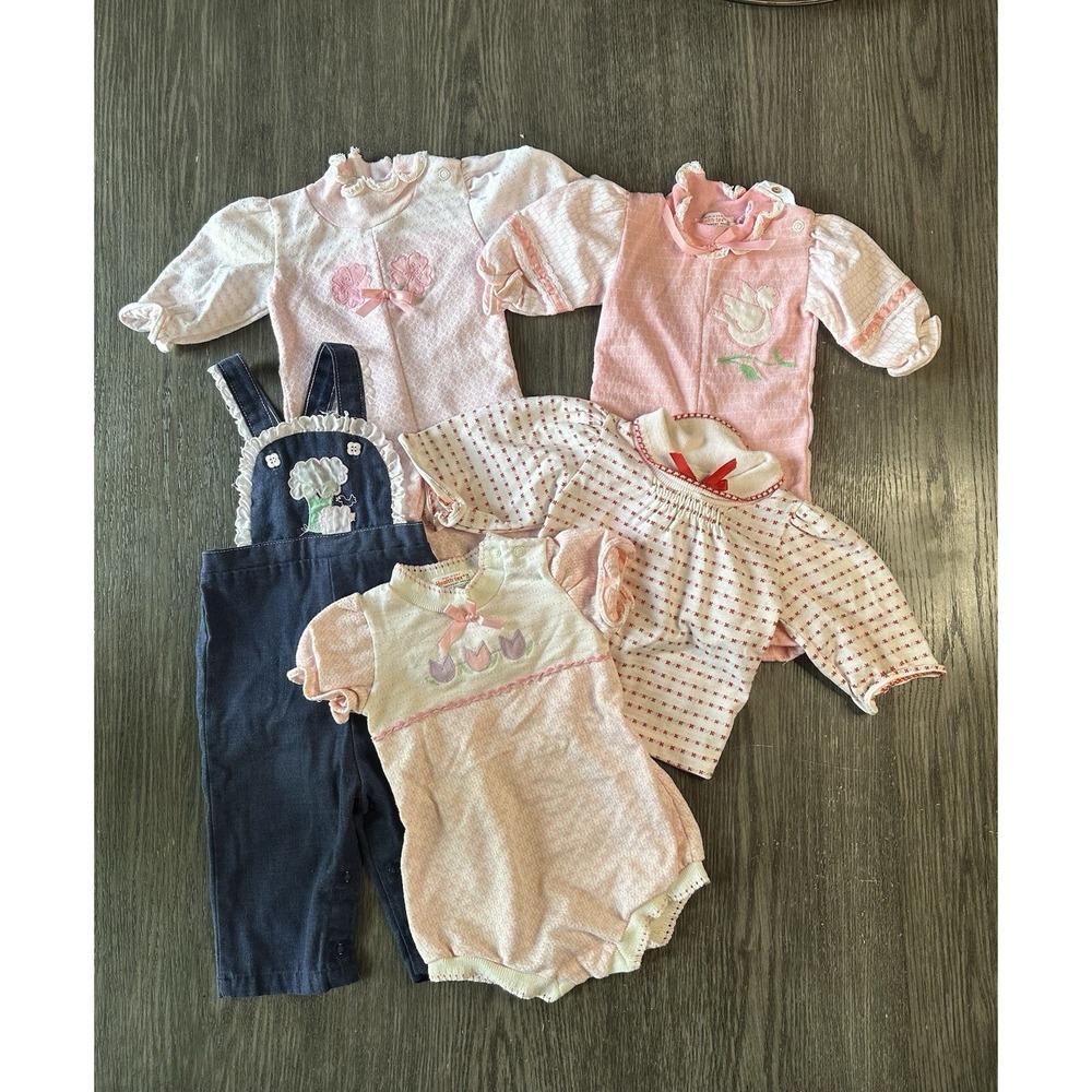 Vintage Health Tex Baby Girl. Lot Of 5 Various Sizes. Bibs Romper Made In‎ USA